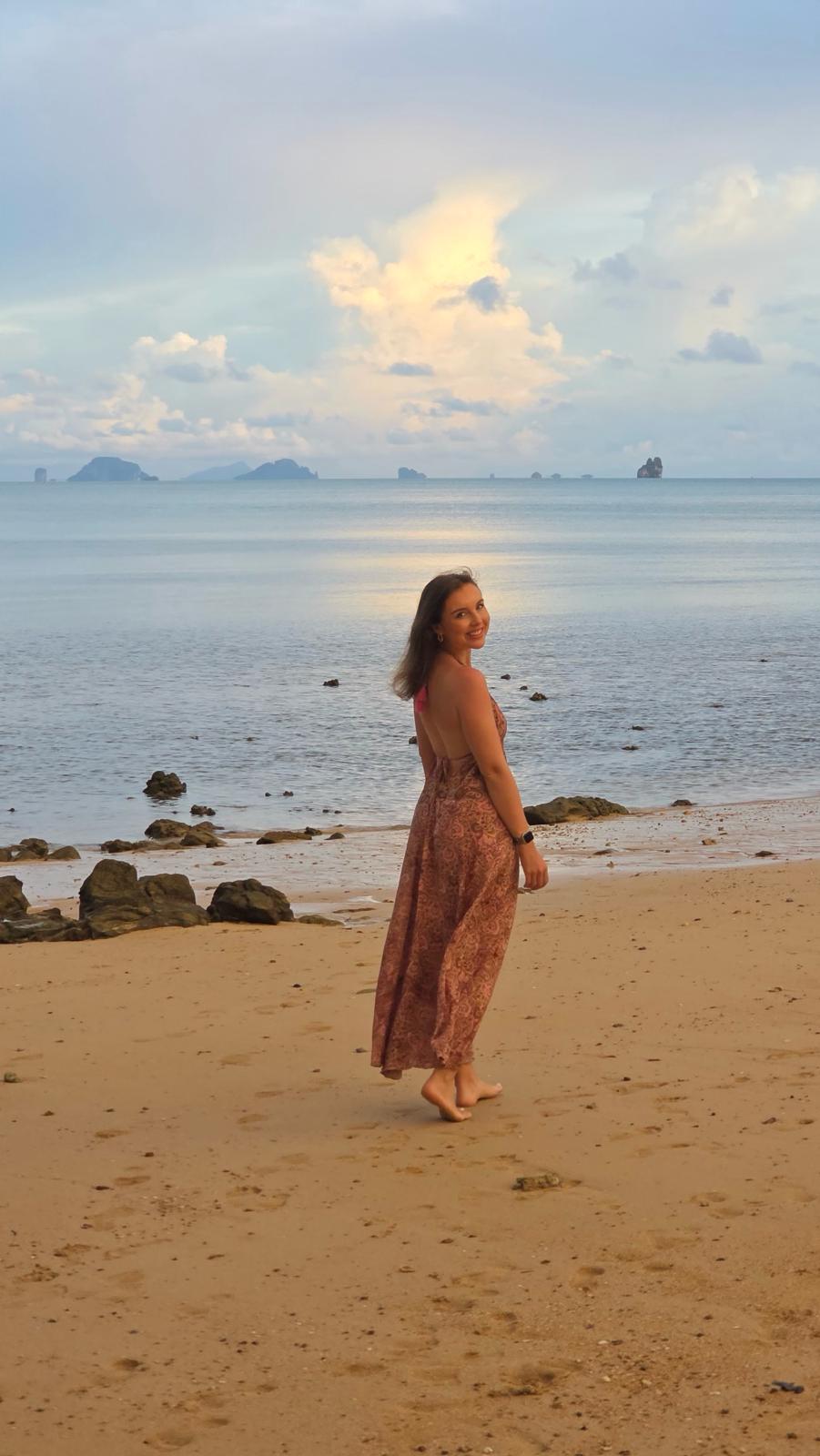 Eli, co-founder of Glow Besties Retreats